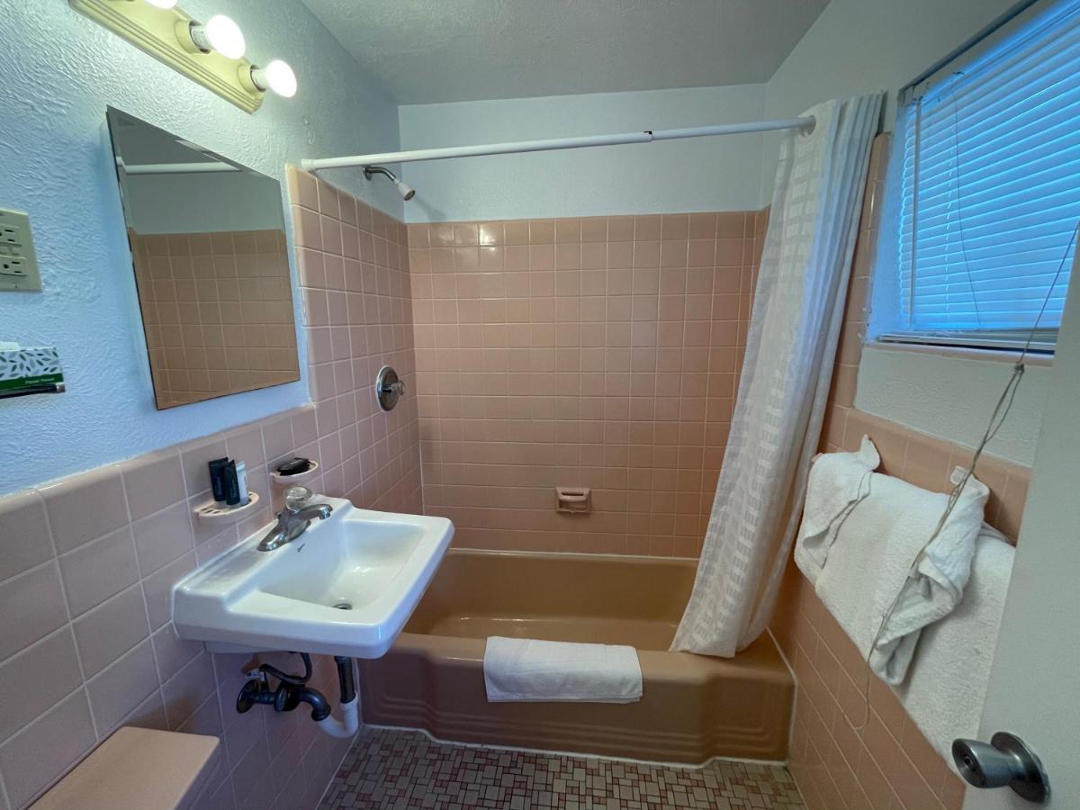American Safari Motel Wildwood Crest Beach Exterior photo